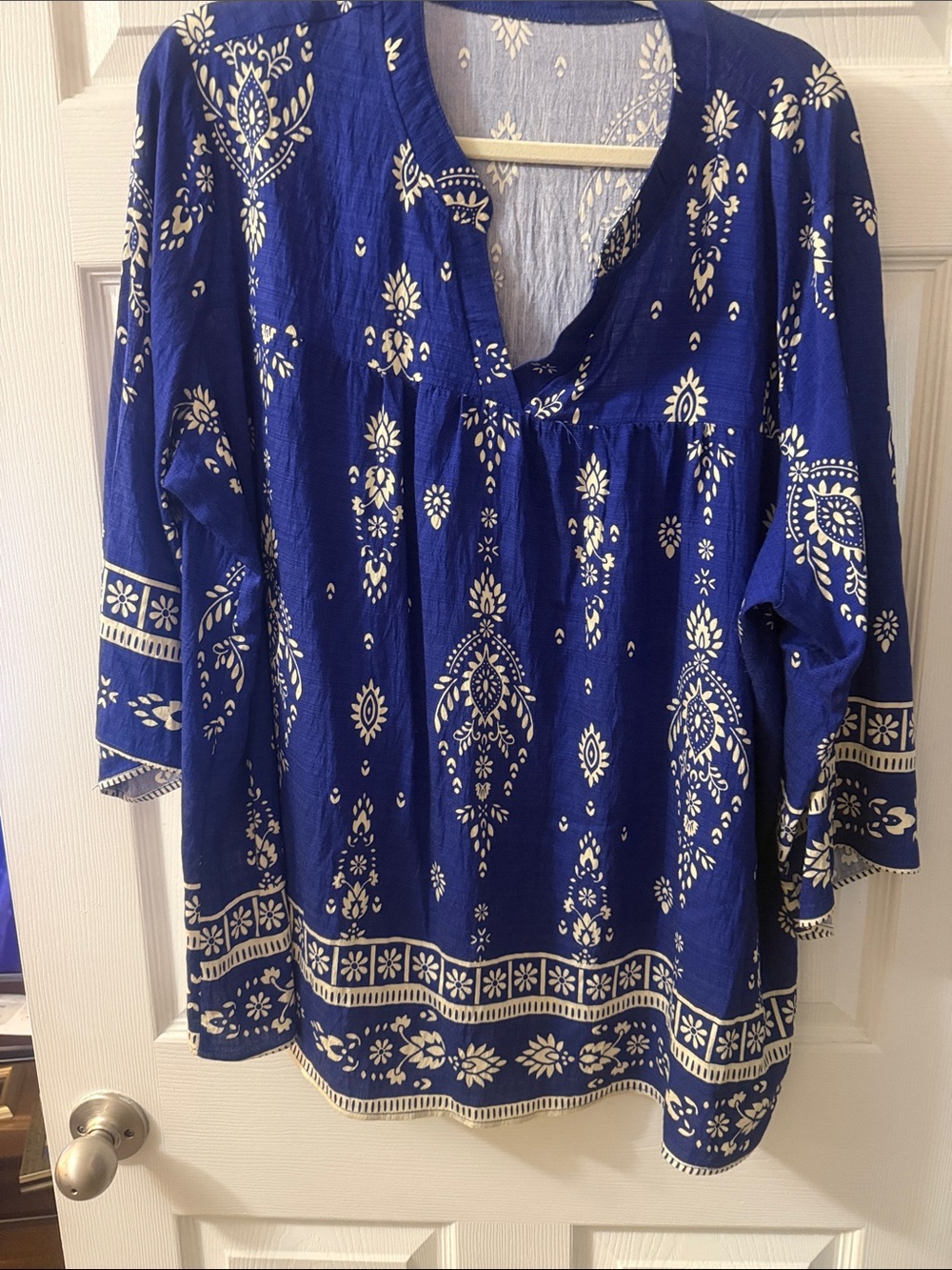 Women's Royal Blue Printed V-Neck Tunic Top